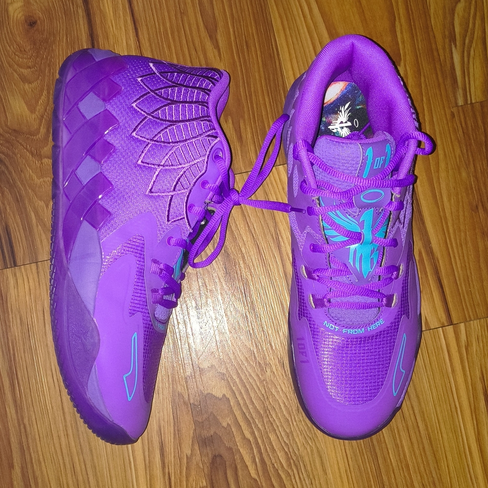 Melo MB.01 Queen City